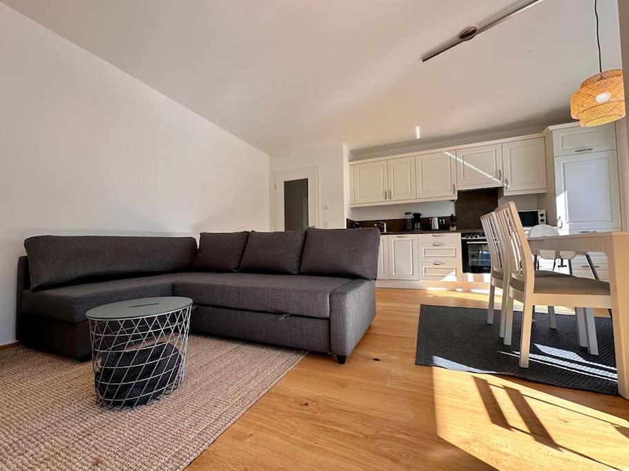 Wohntraum Fuer Familien & Geschaeftsreisende Appartement Kempten im Allgäu Buitenkant foto